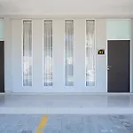 Urbanview Hotel Dj Inn Tegal