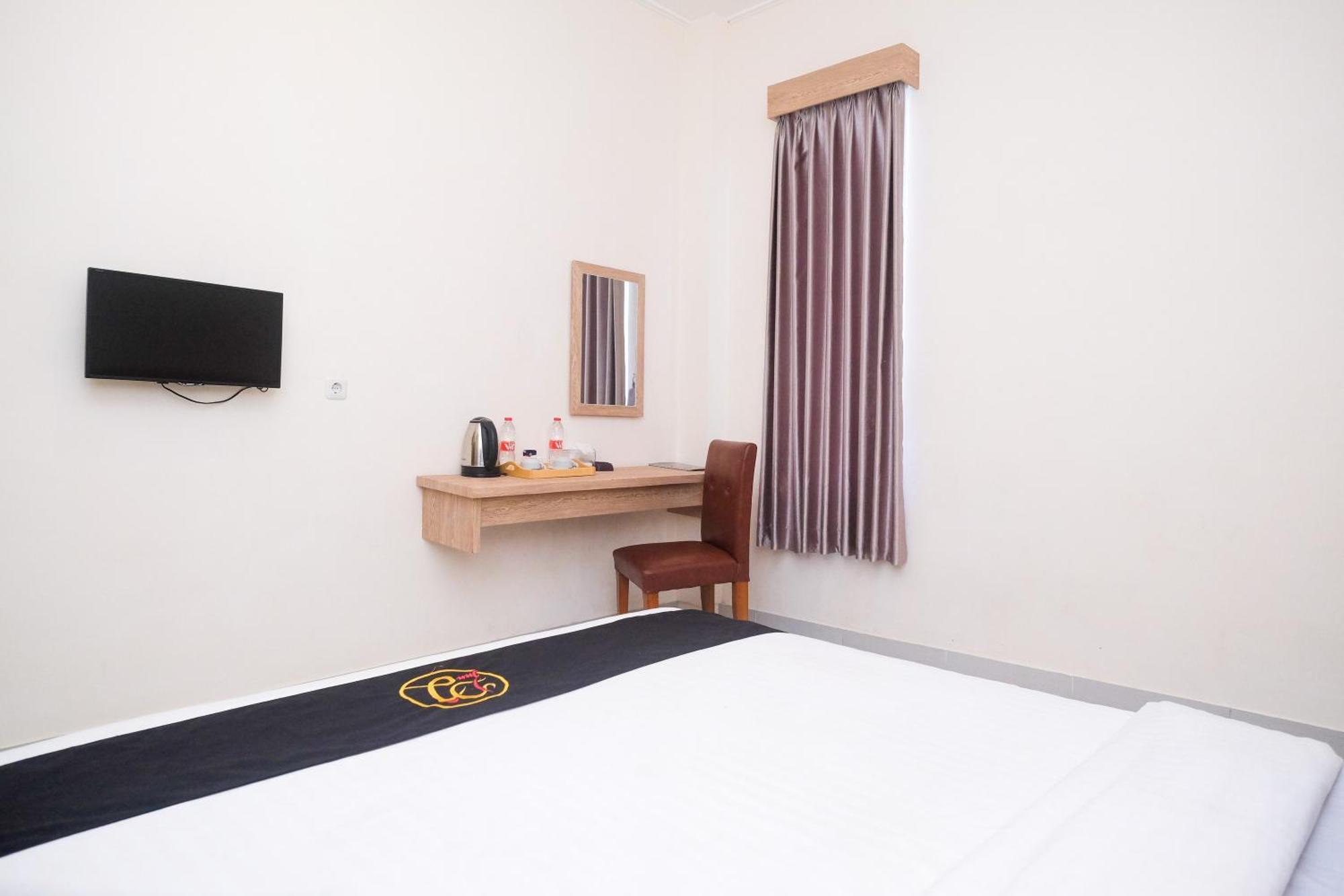 Hotel Urbanview Dj