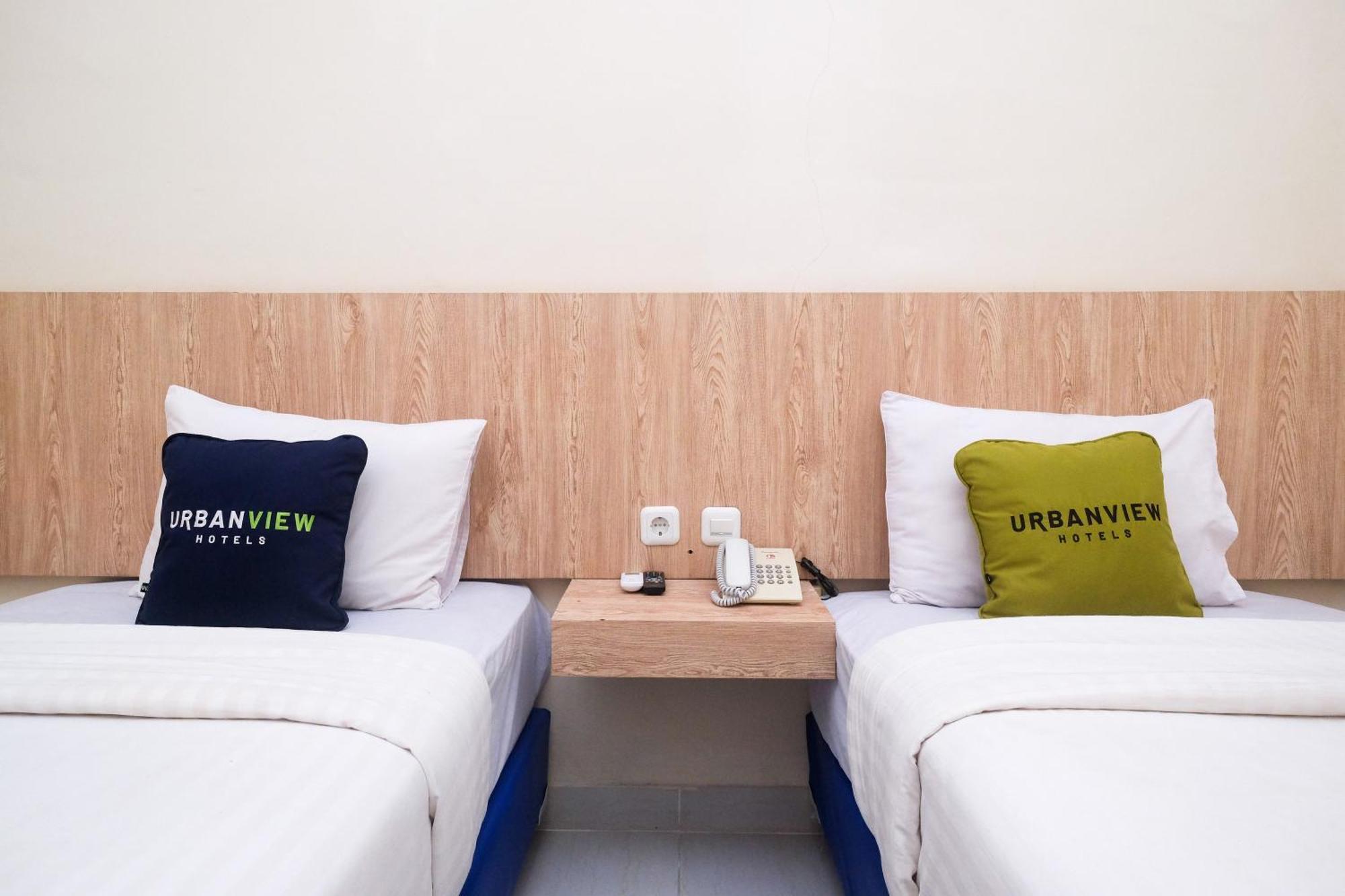 Hotel Urbanview Dj Tegal (Central Java)