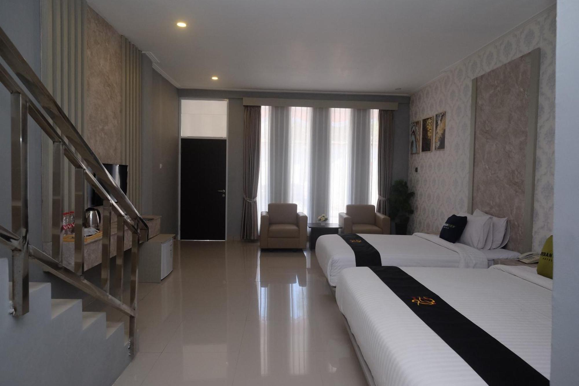 Urbanview Dj Hotel